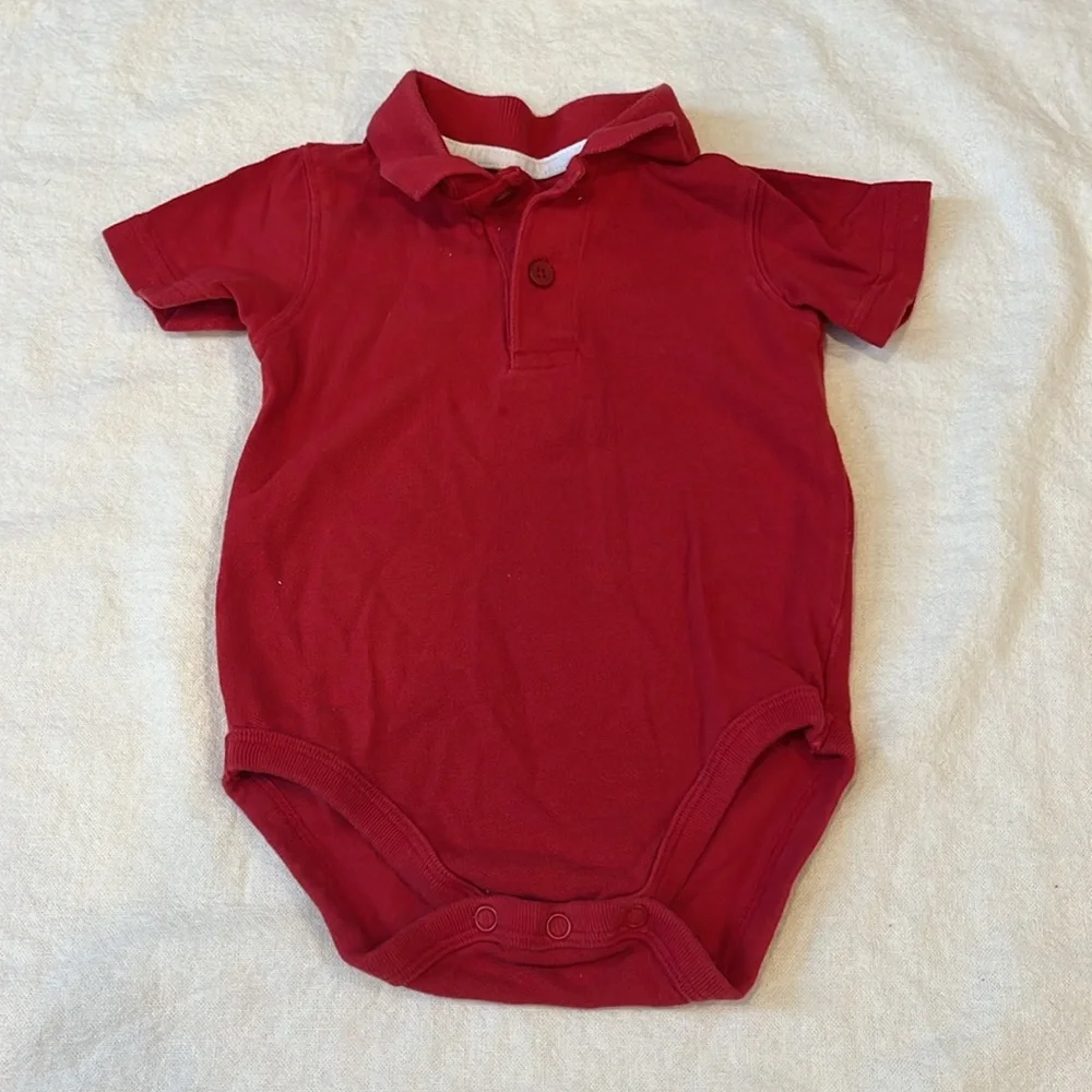 Bundle of 9 Month Bodysuits